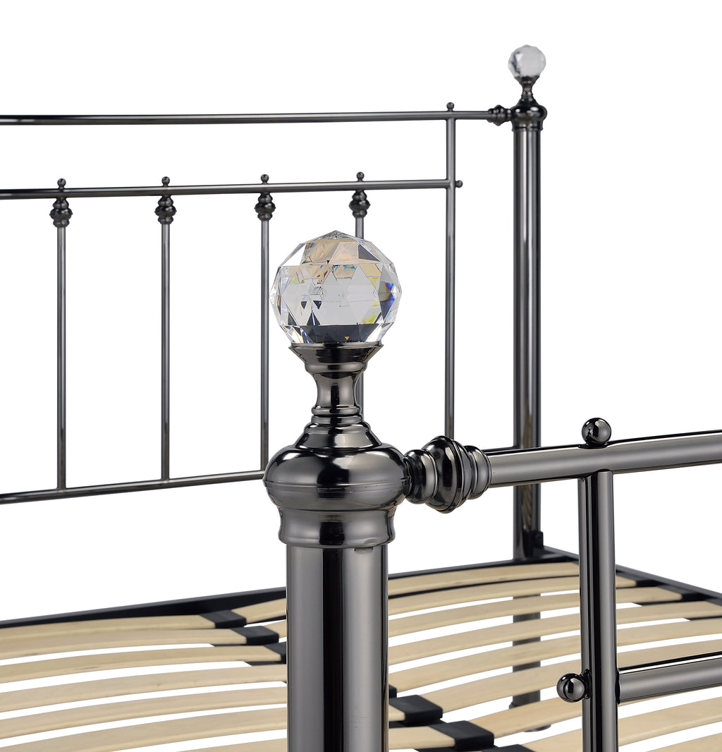 Nancy with Dual Finials