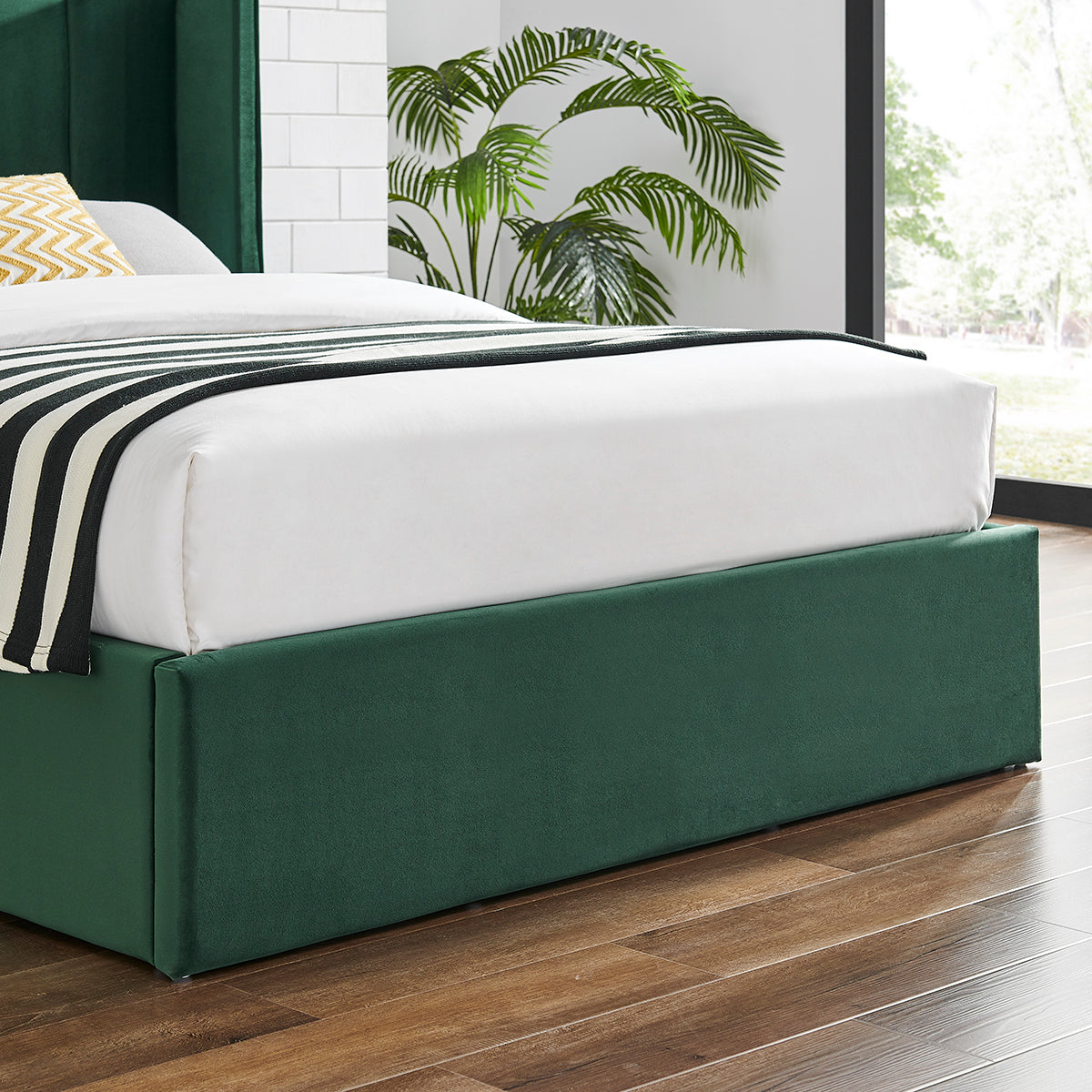 Metz Emerald Green Storage